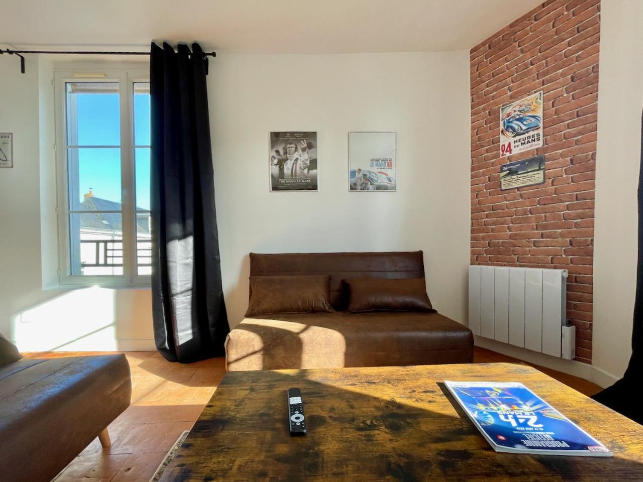 Legendes De La Piste - Sonights Apartment Chateau-du-Loir Exterior photo